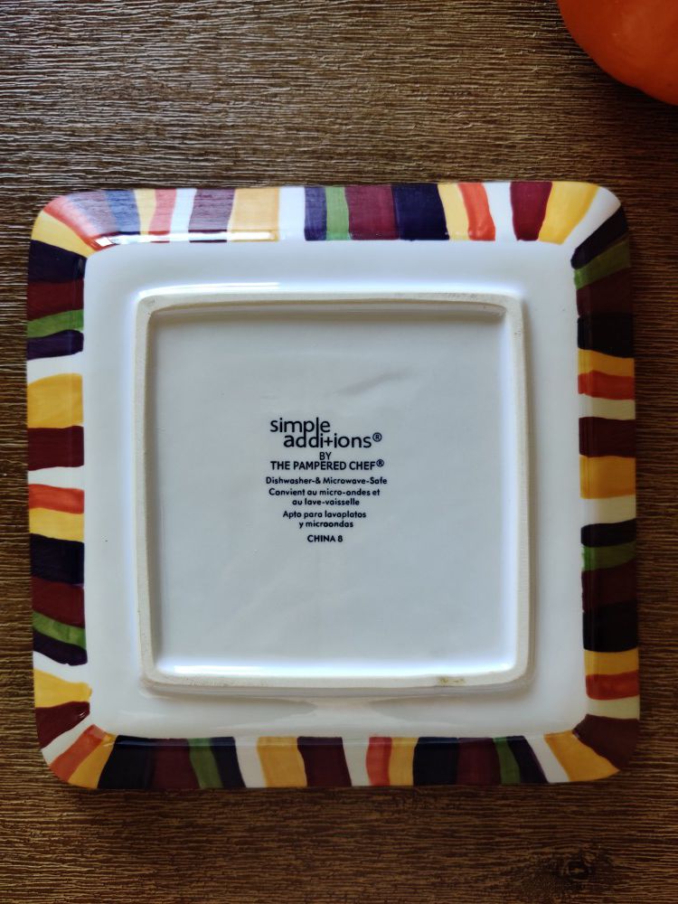 Stripped Ceramic Plate (Simple Editions PC)