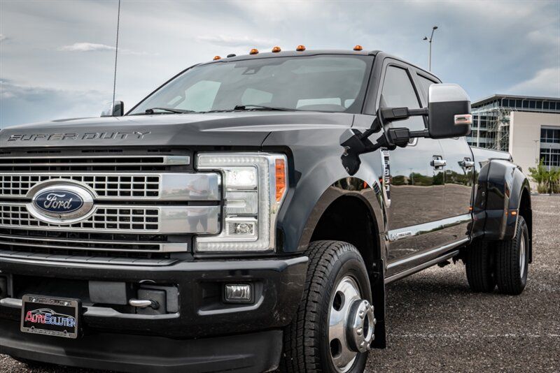 2017 Ford F-350 Super Duty Platinum