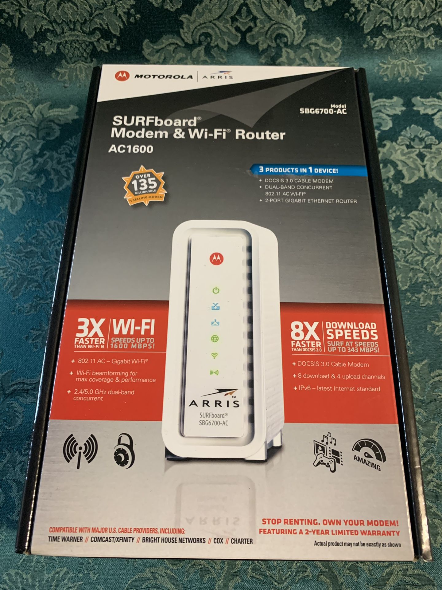 Like New Arris Motorola SURFboard Modem and WiFi Router SBG6700AC for