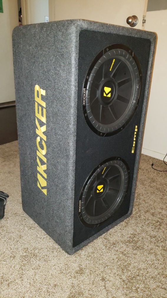 Kicker comp 12 inch subwoofers w/box for Sale in Phoenix, AZ OfferUp