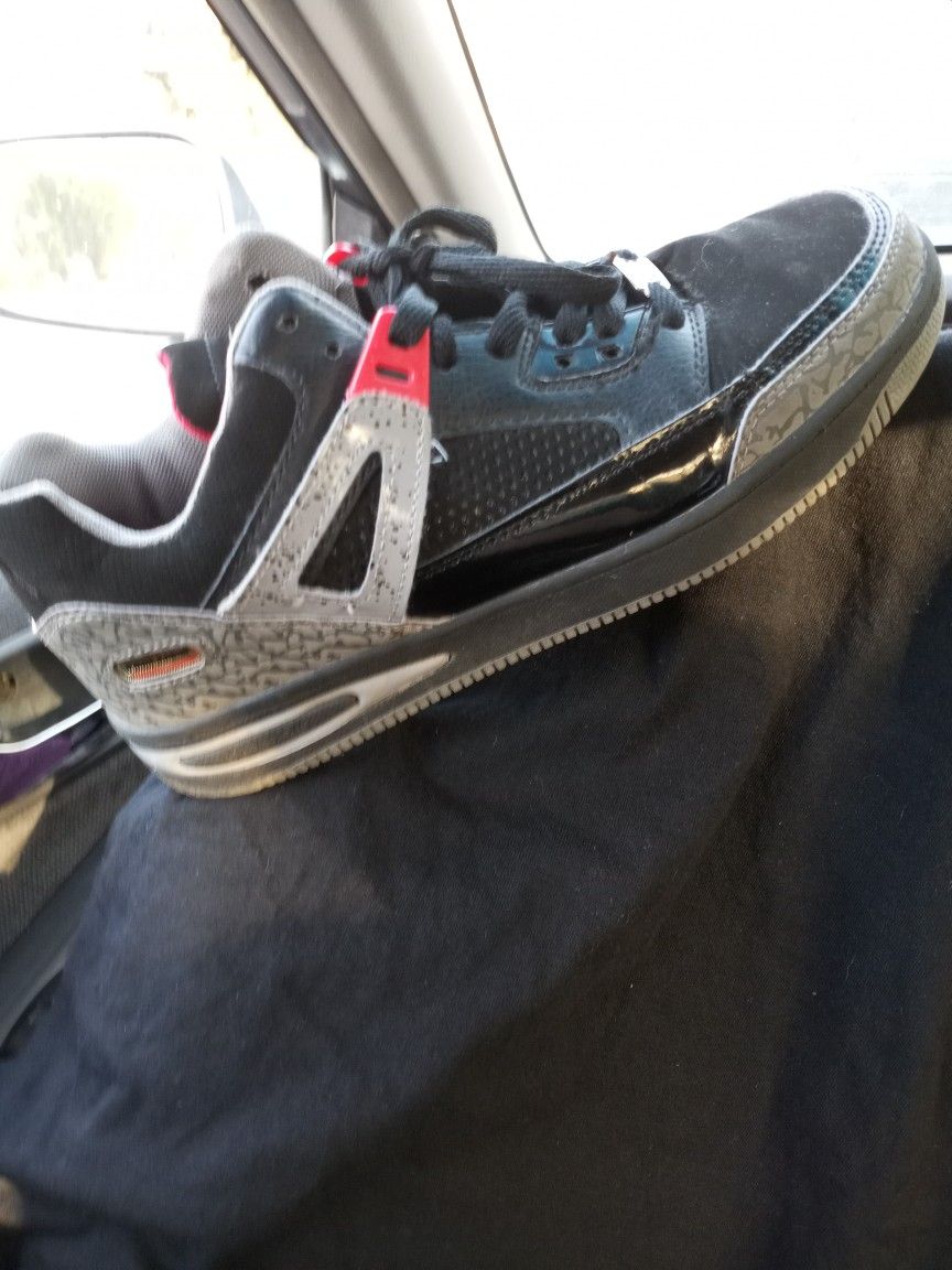 Phat Farm Mens Ten Basketball Shoe