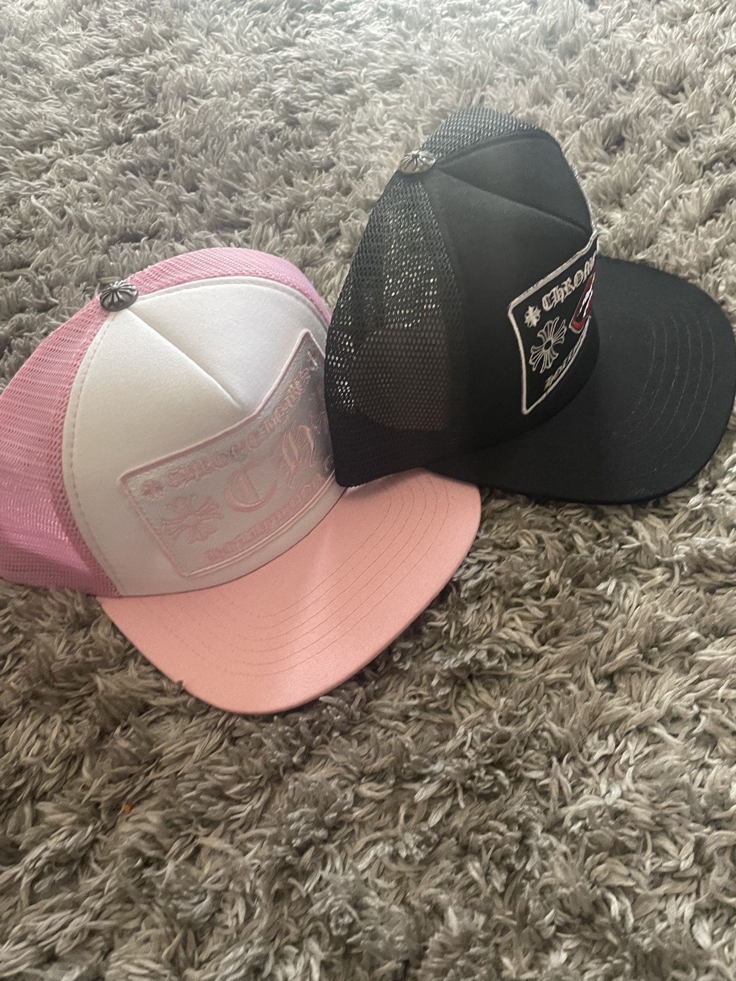 Chrome heart hats