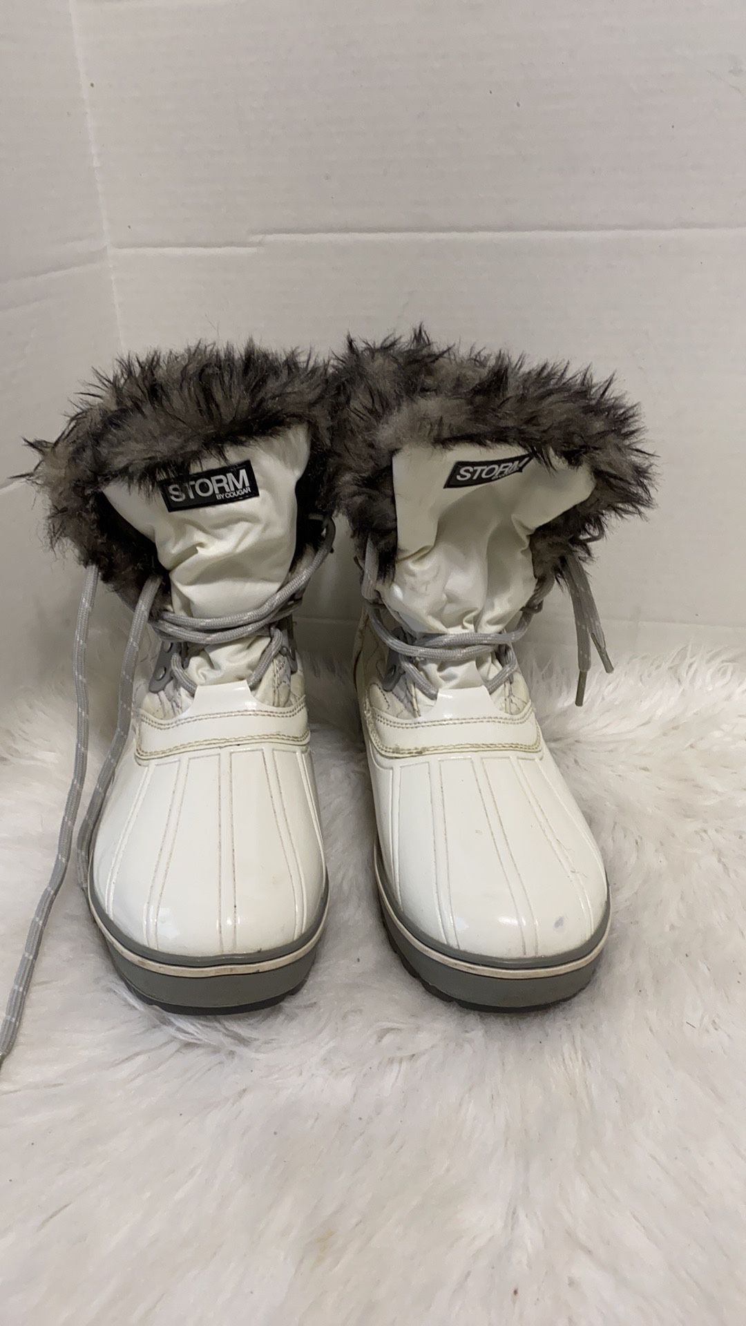 Storm By Cougar Women's Waterproof Fur Collar Boots Calf Knee White Size 10