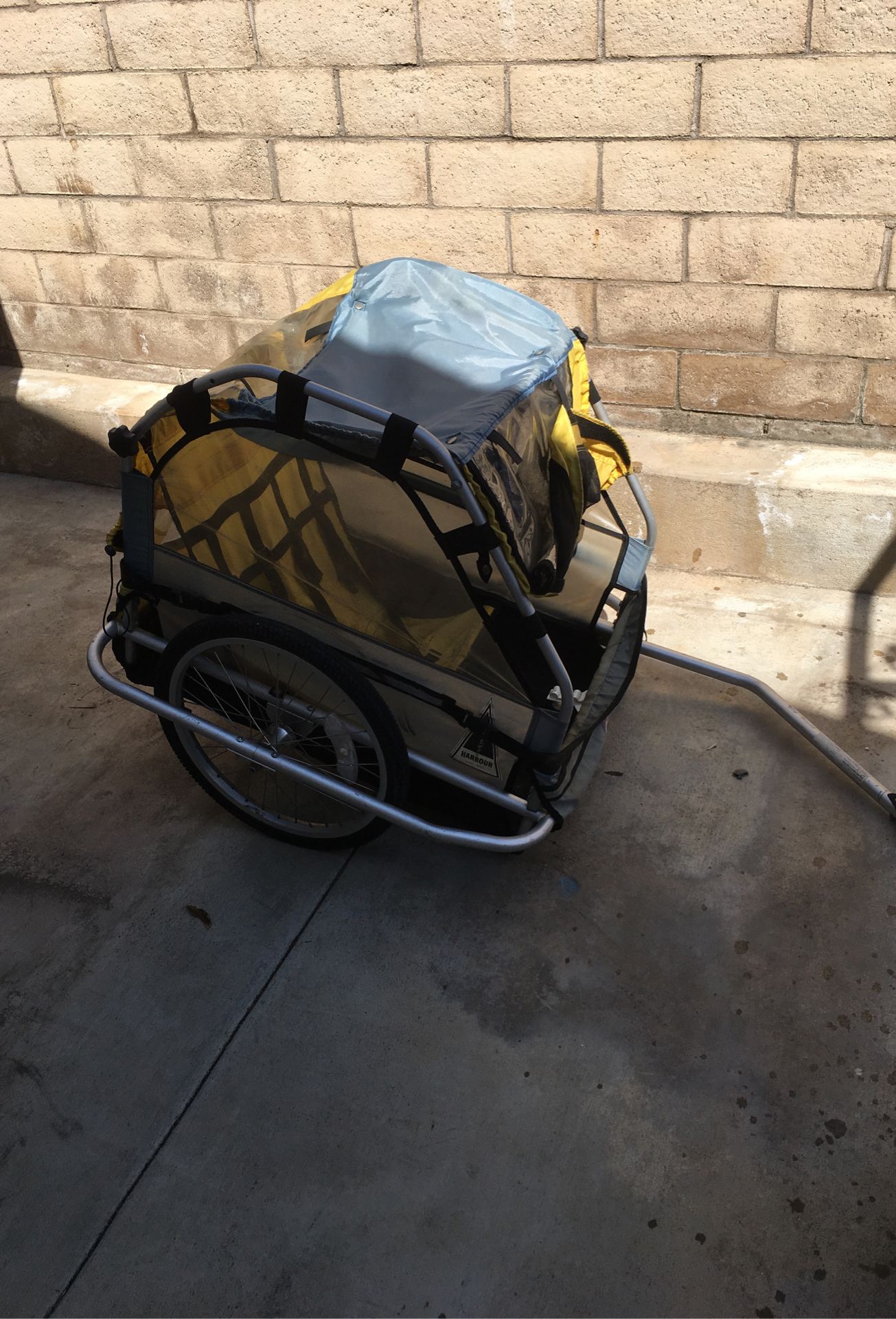 Bell bike trailer for Sale in North Tustin, CA OfferUp
