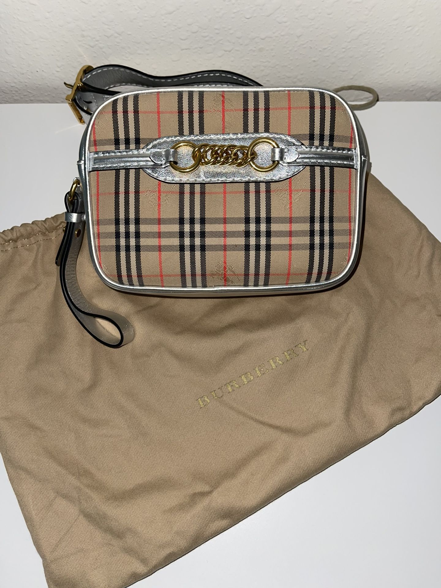 authentic burberry belt bag  