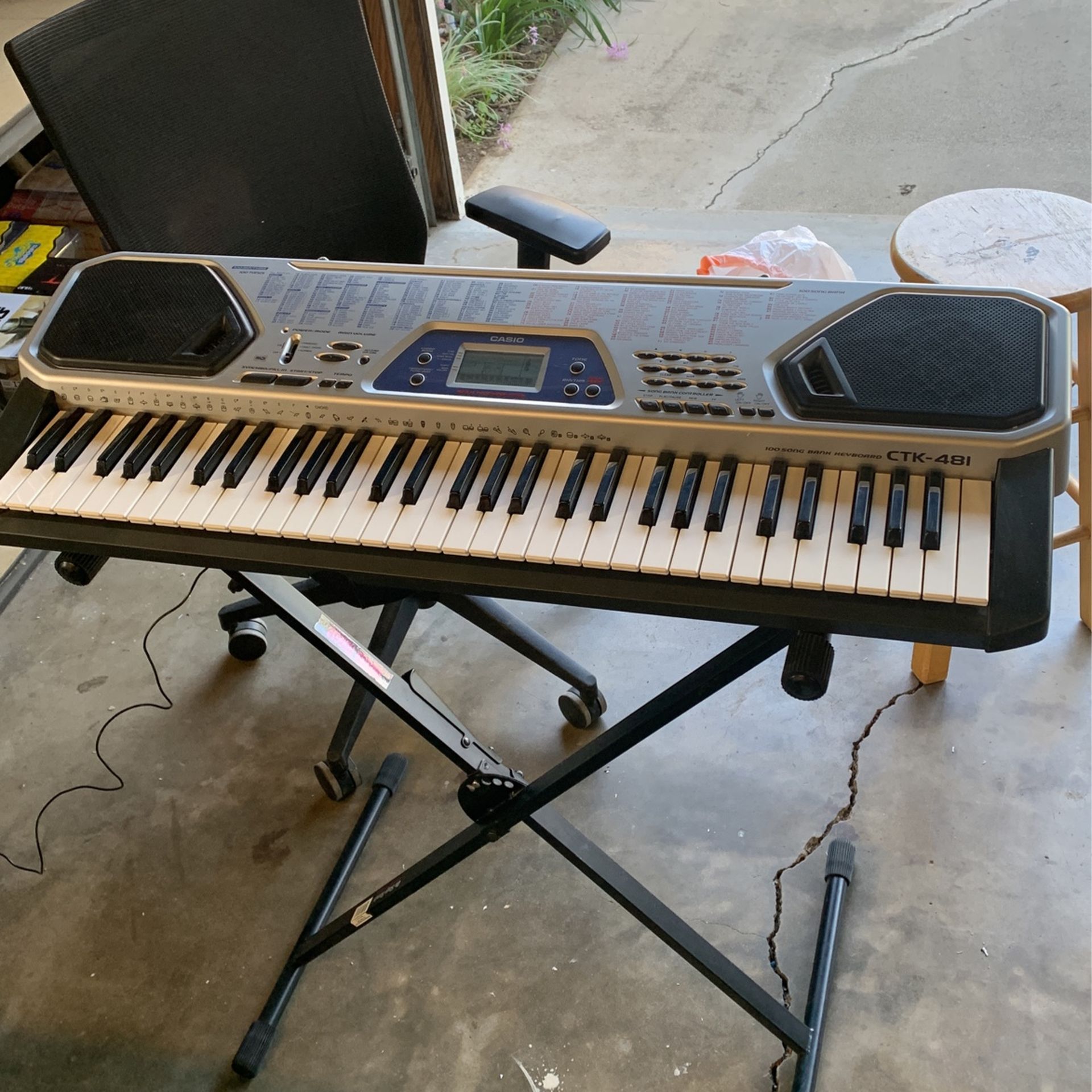 Casio CTK-481