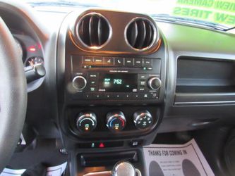 2016 Jeep Patriot Thumbnail