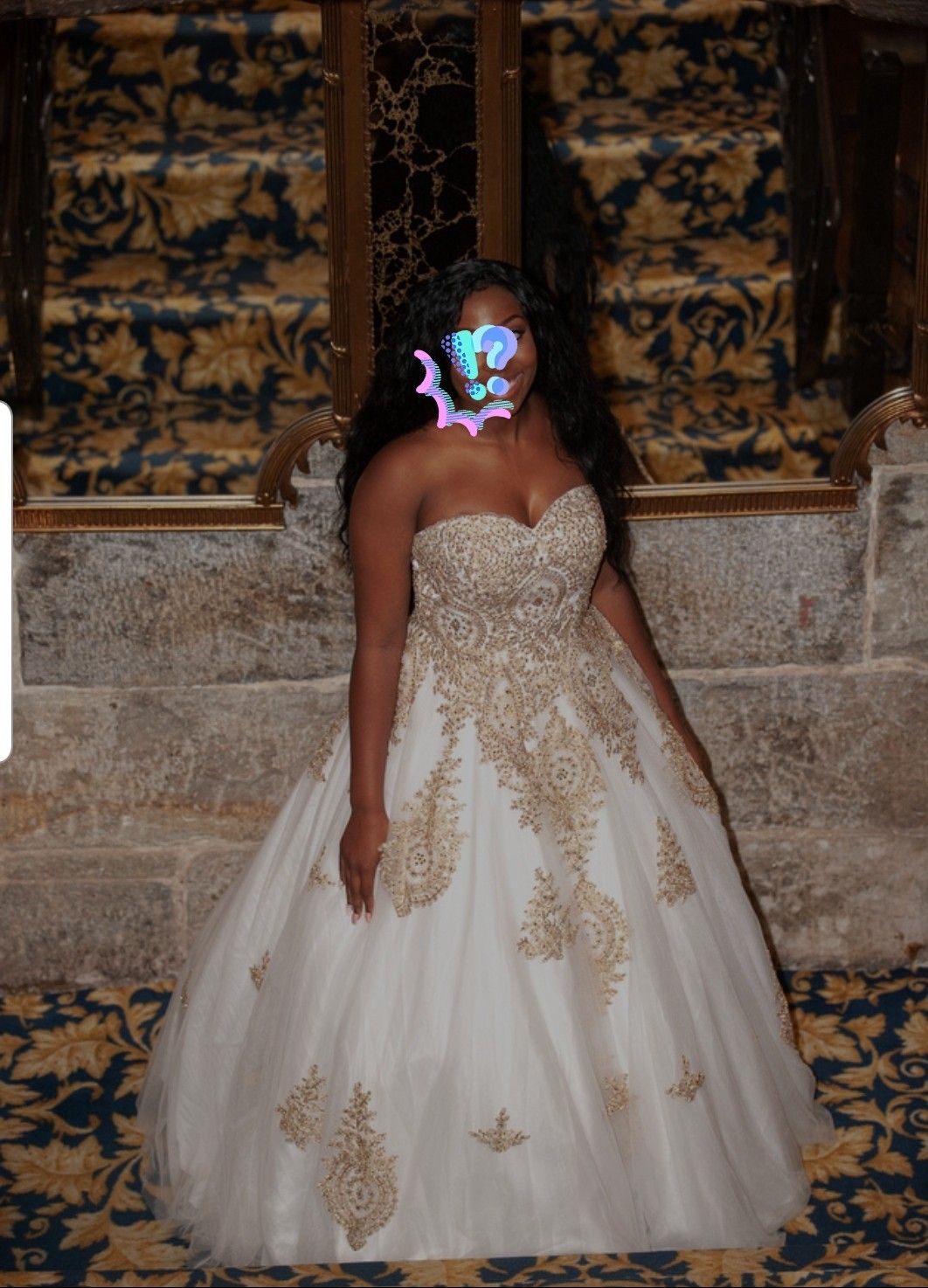 Beautiful White & Gold Gown
