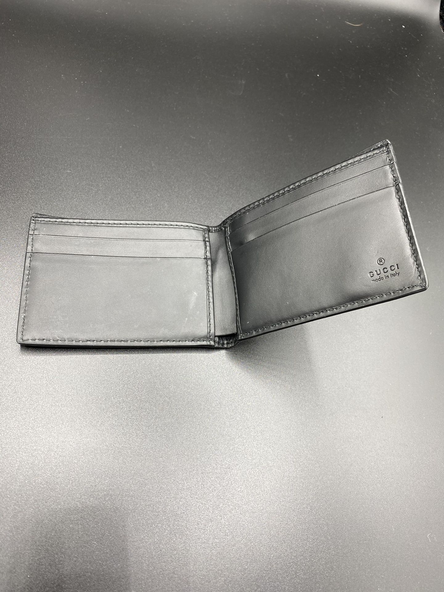 Gucci Wolf Print Wallet GG Supreme Authentic