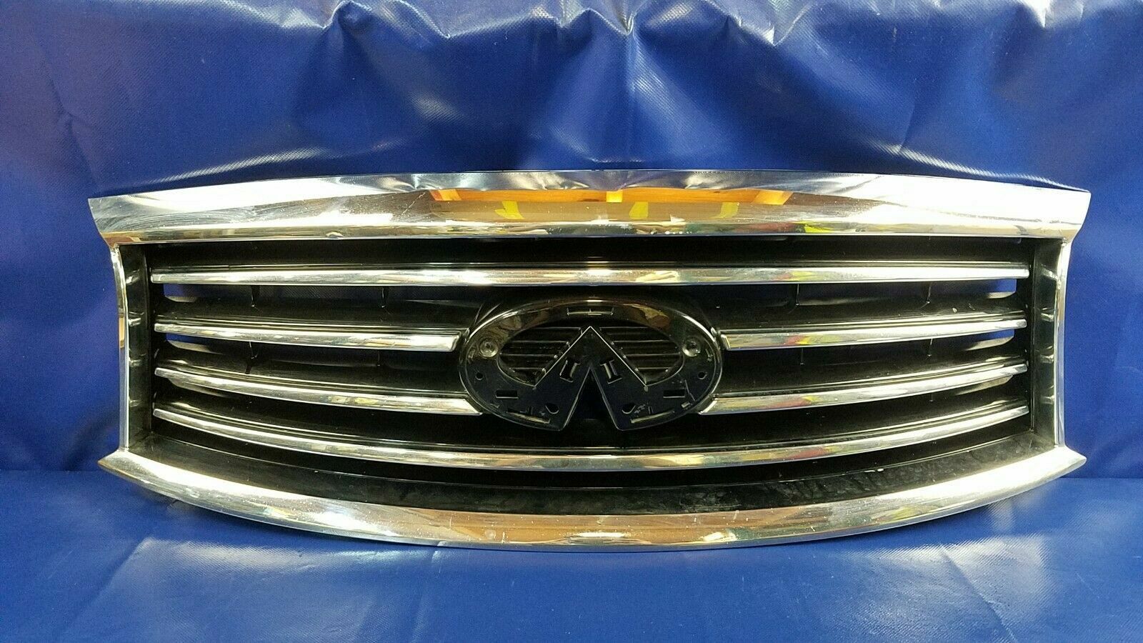2013 - 2015 INFINITI JX35 QX60 FRONT BUMPER UPPER GRILLE W/O EMBLEM