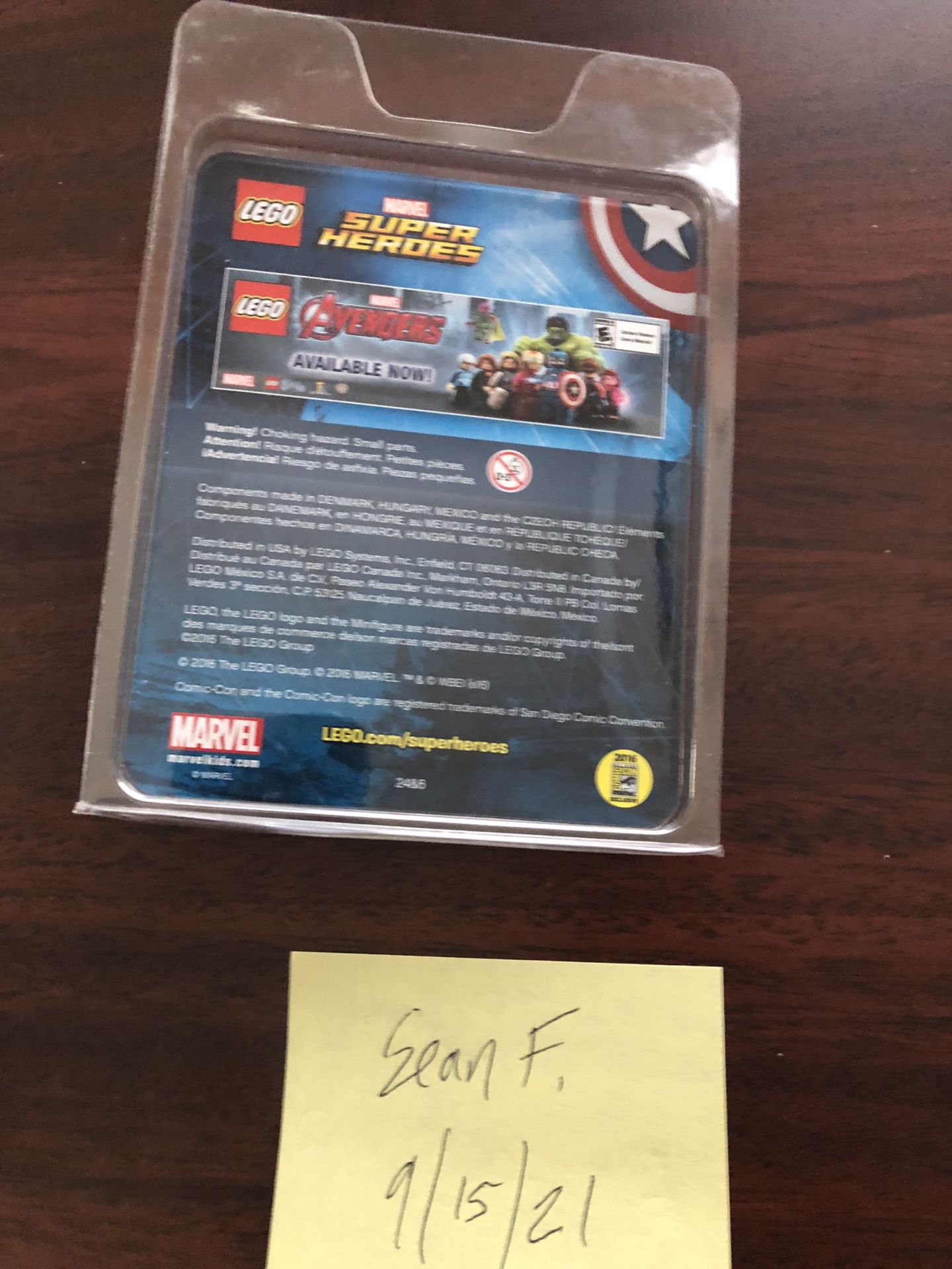 Lego SDCC Steve Rodgers/ Captain America minifigure
