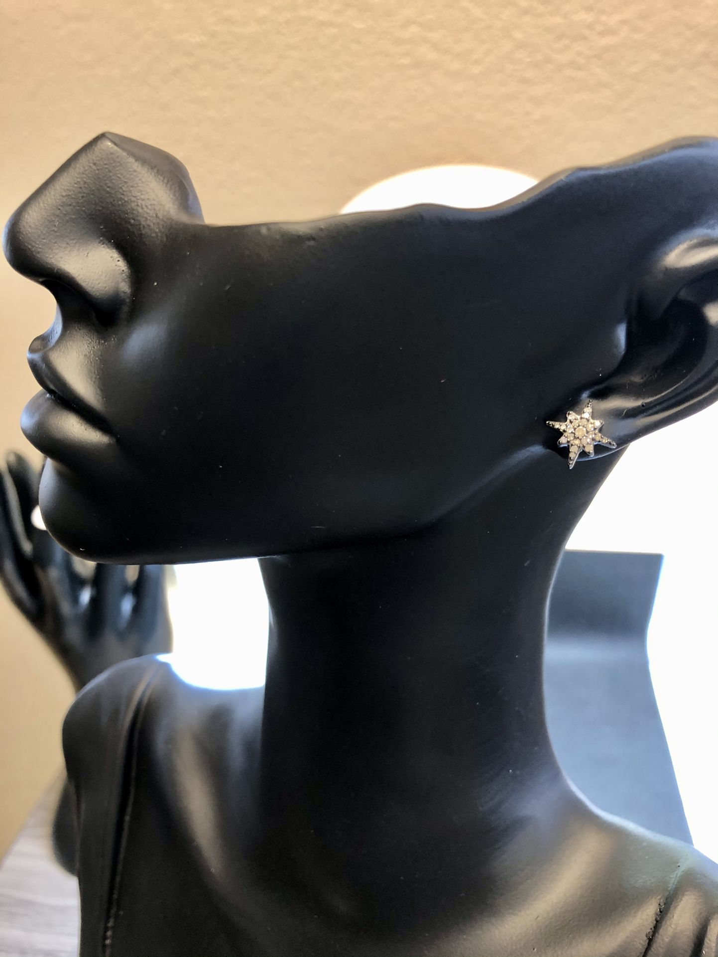 New Genuine Diamond Starburst Stud Earrings
