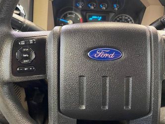 2015 Ford Super Duty F-250 SRW Thumbnail