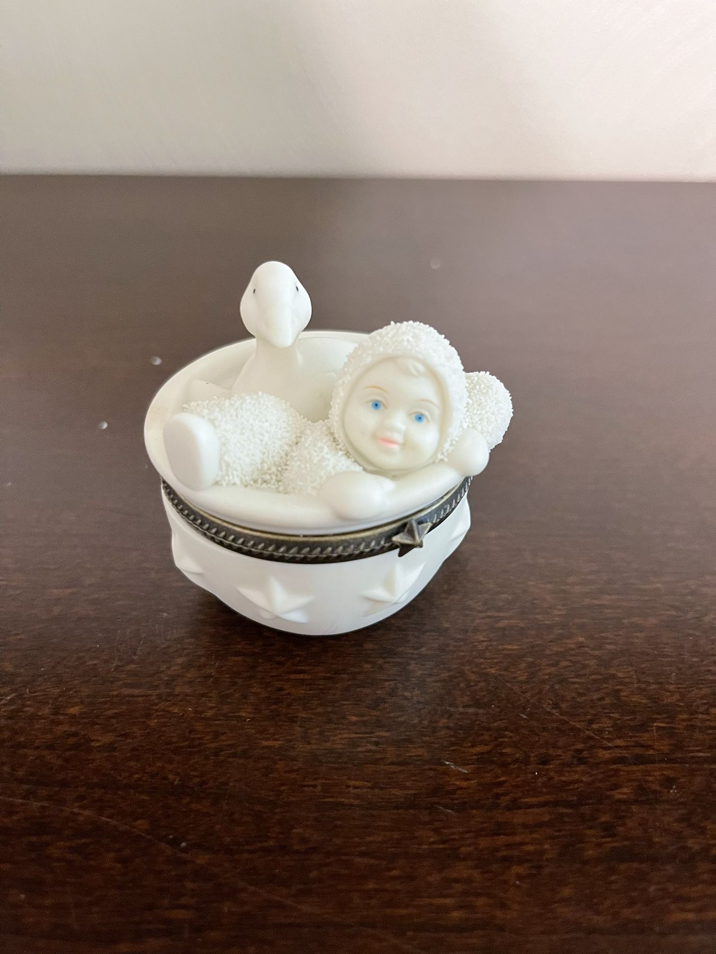 2/$25 or 3/$30 Snowbabies "Two For Tea Hinged Box"