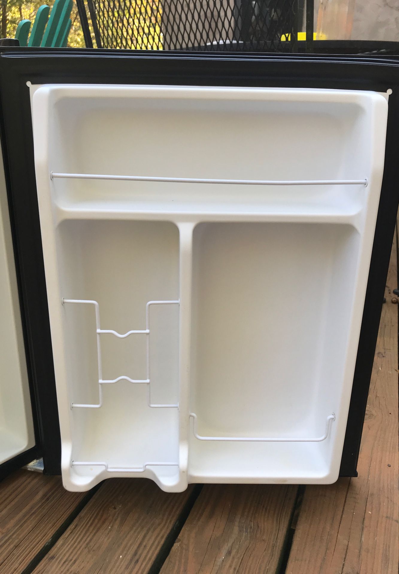 Galanz black mini fridge