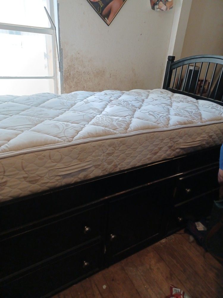 Captain Bed