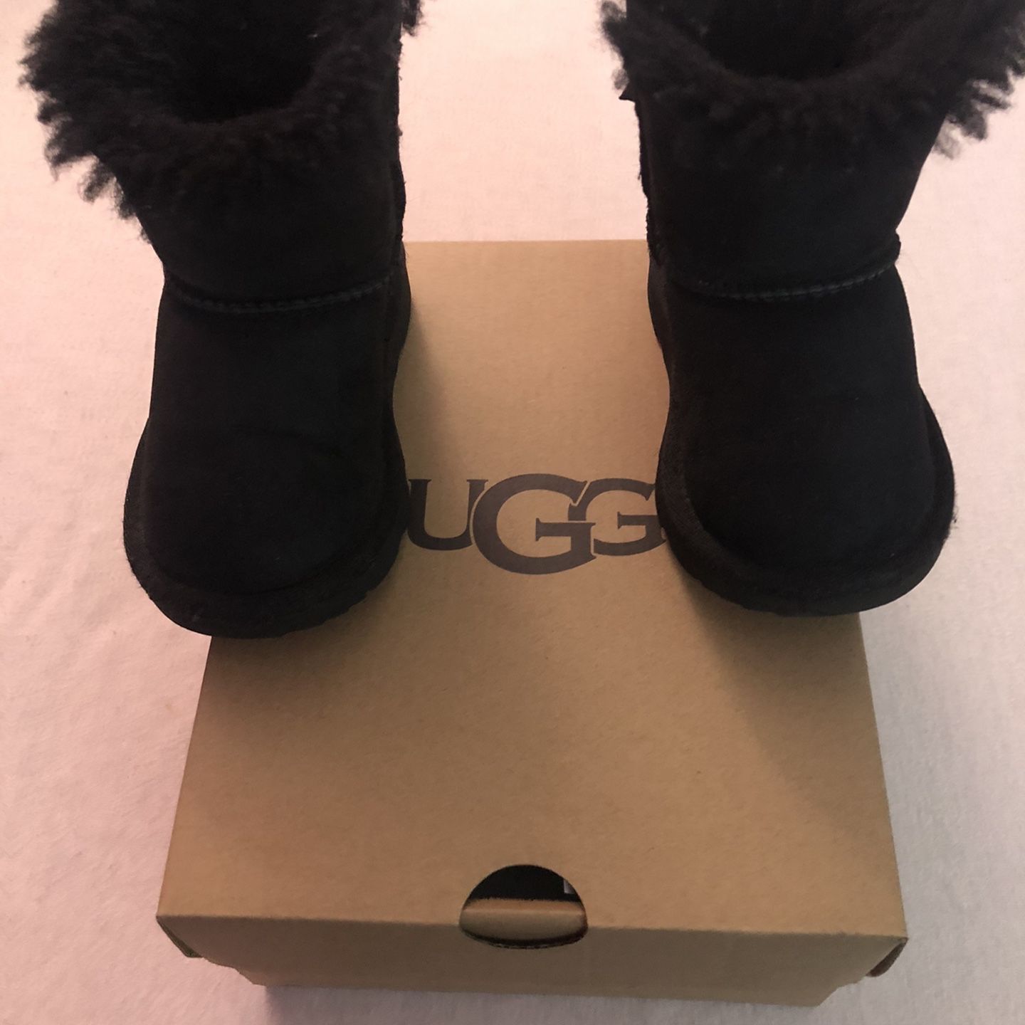 Toddler UGG Boots (size 6)