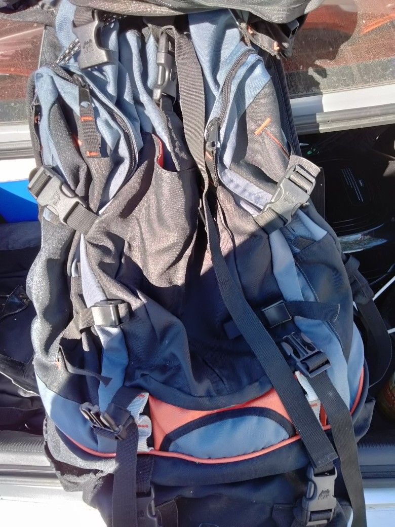 Hiker's Backpack,W/Rain Cover
