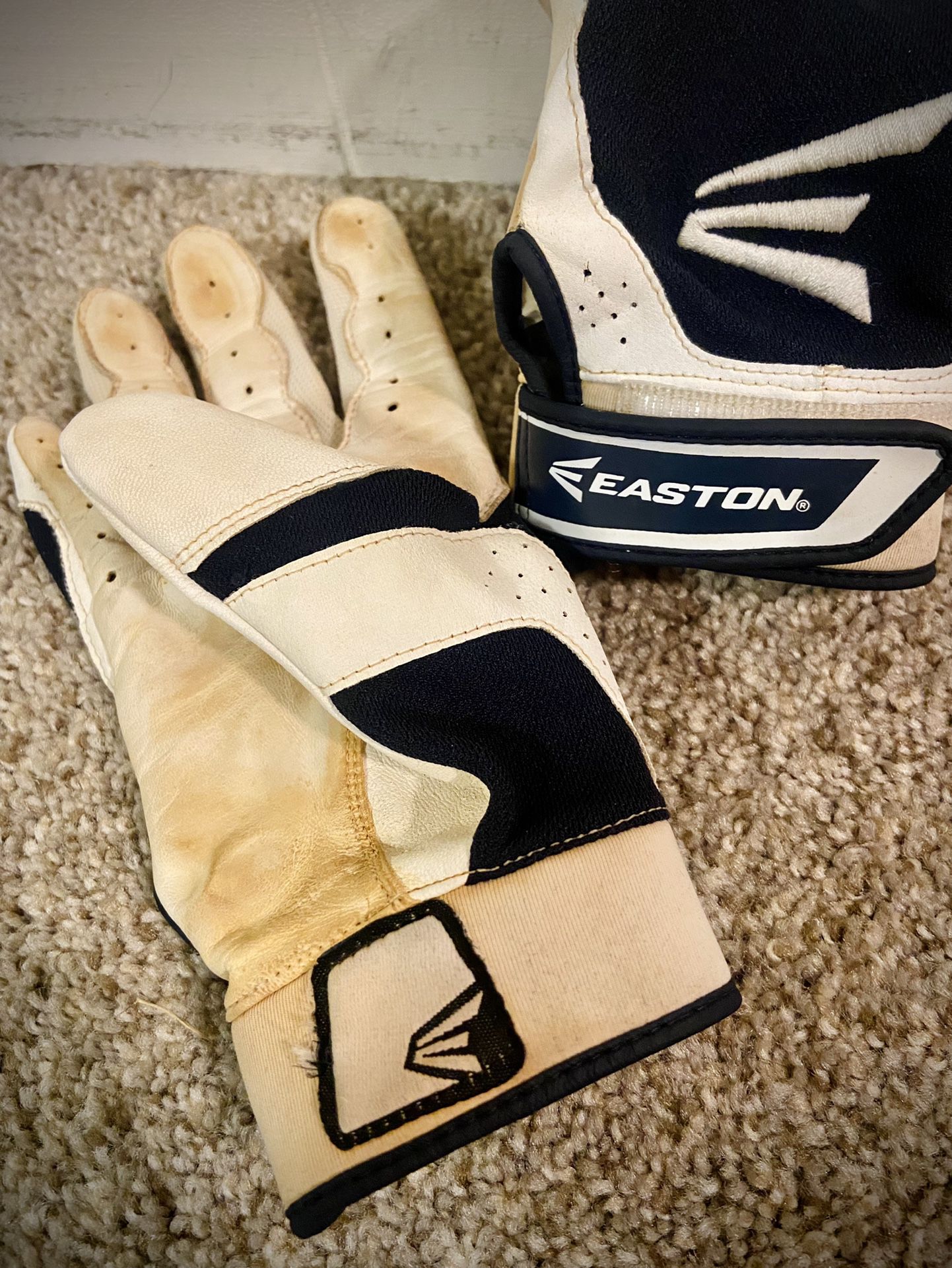Easton Batting Gloves 