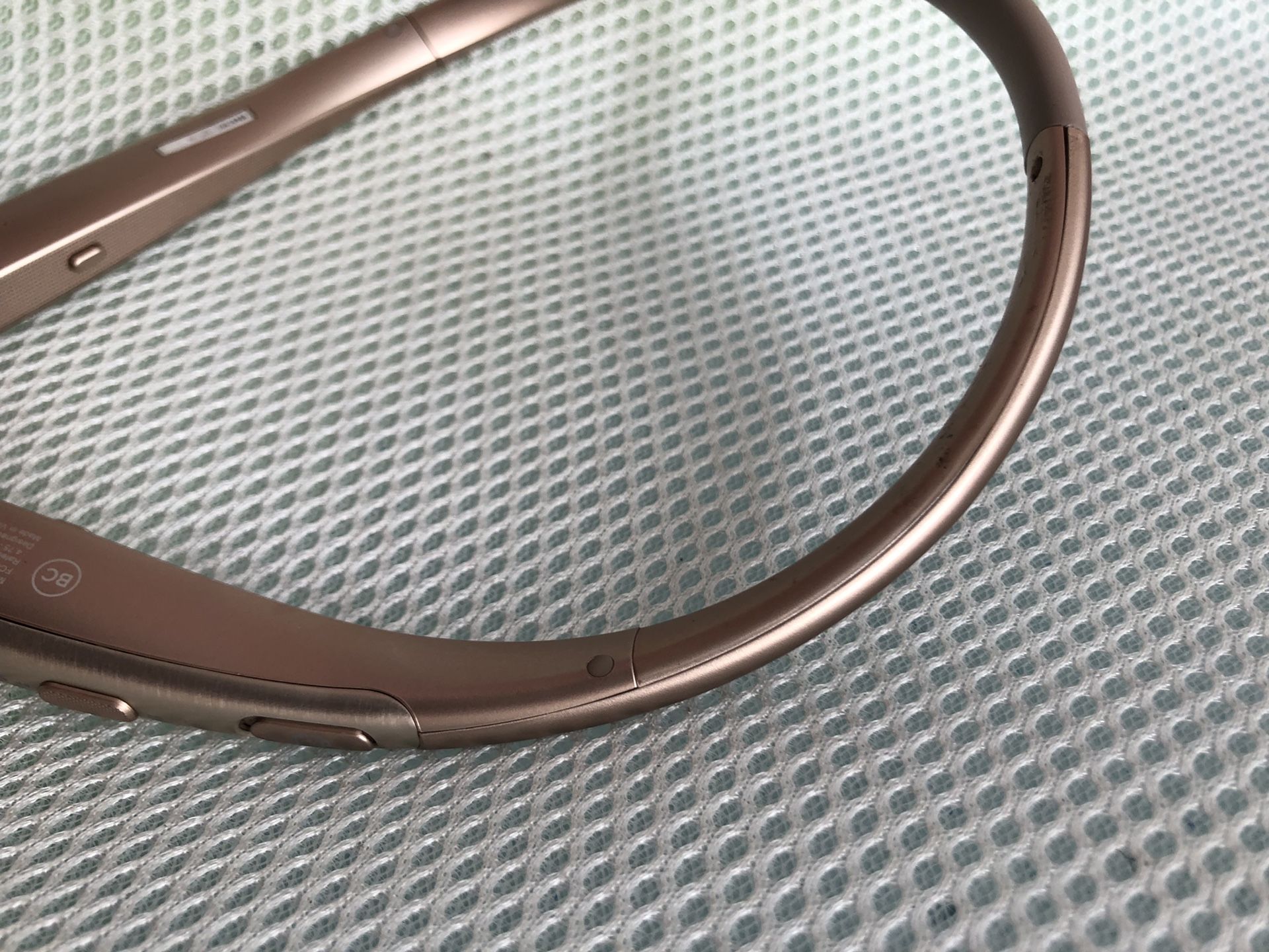 Lg 1100 Bluetooth headset