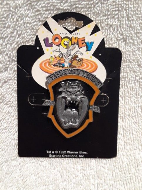 Vintage Looney tunes taz legend pin