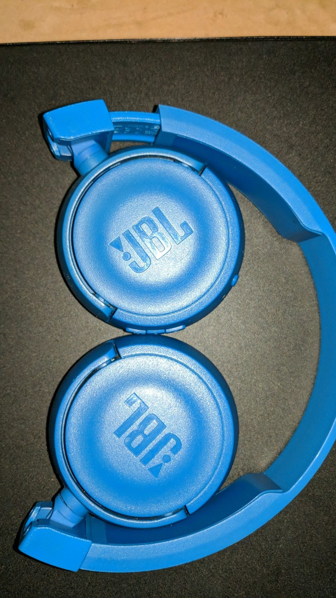 JBL Wireless Headphones