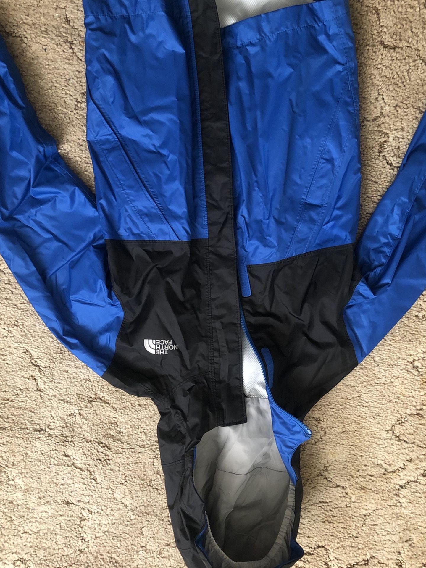 North Face Wind Breaker Rain Coat
