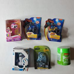 Lot Of 45 Zuru Mini Nickelodeon Toy brands  Thumbnail