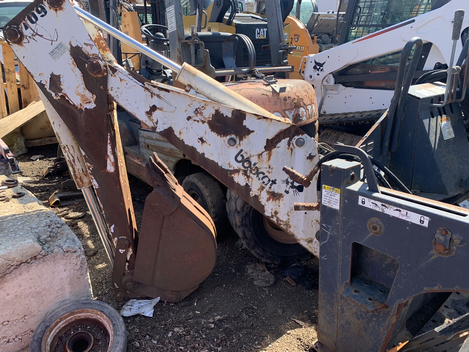 Backhoe Attachment 709