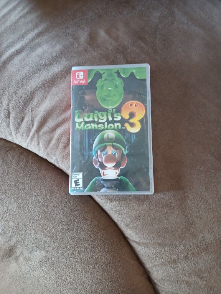 Luigi's Mansion 3 Video Game Case