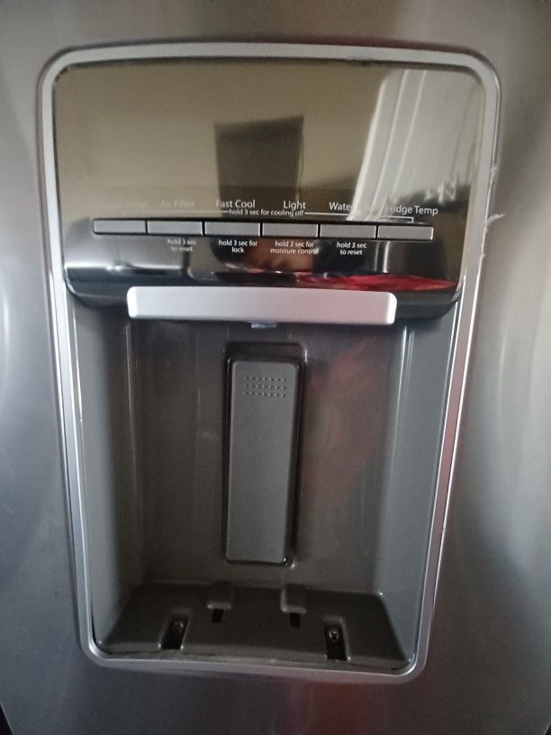 Whirlpool 30 Inch French Door Fridge
