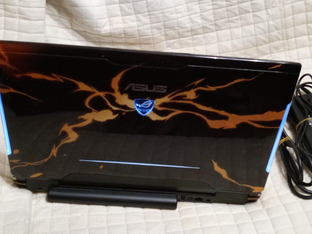 15.4" ASUS Laptop G50VT Series