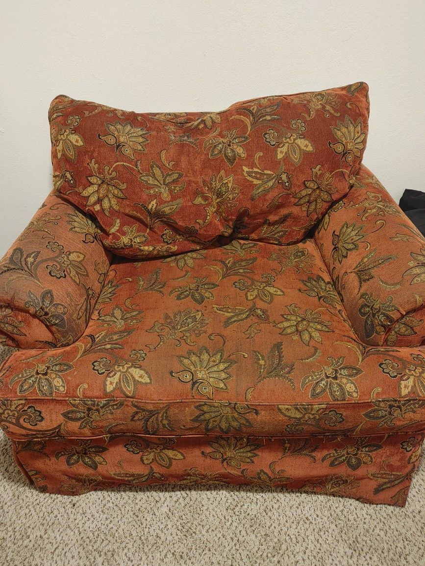 Oversized Couch, Chair And Ottoman