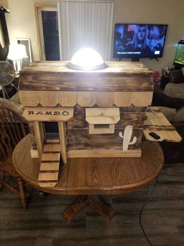 Dog house customs