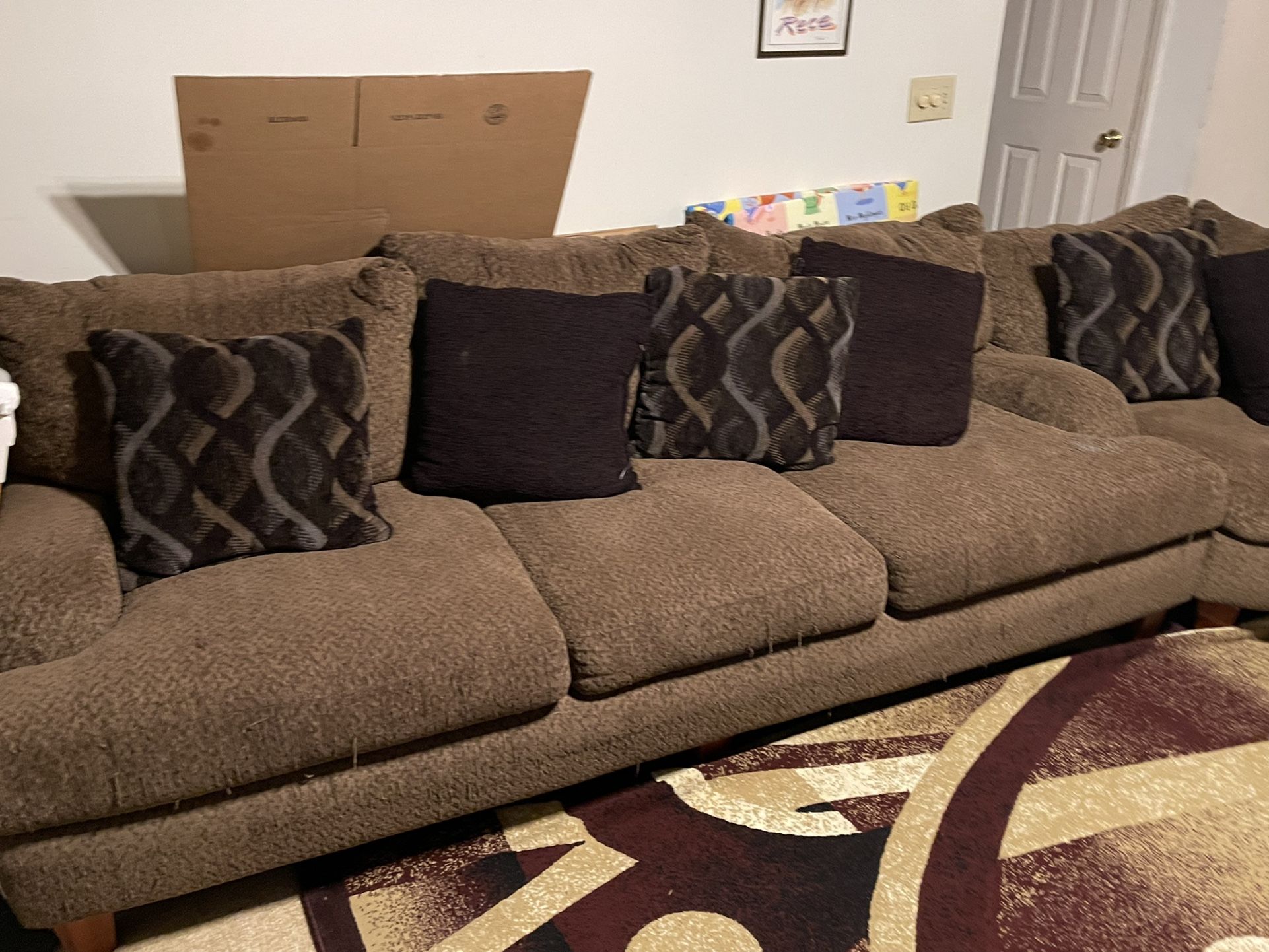 5pc LIVINGROOM SET Rooms To Go $700 OBO NO LOW BALLS