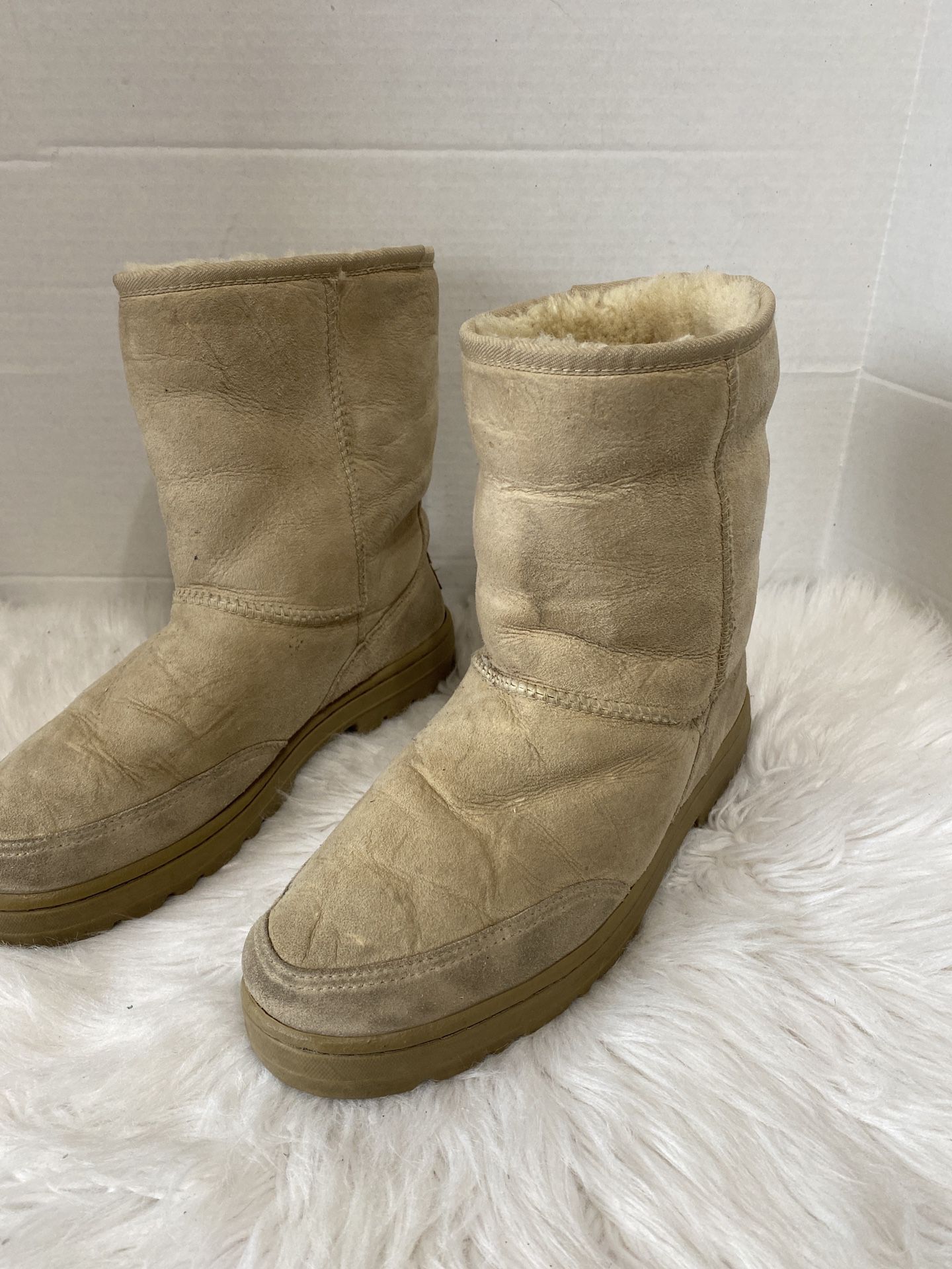 UGG Ultra Short #5225 Sheepskin Shearling Winter Boots Tan Size W9