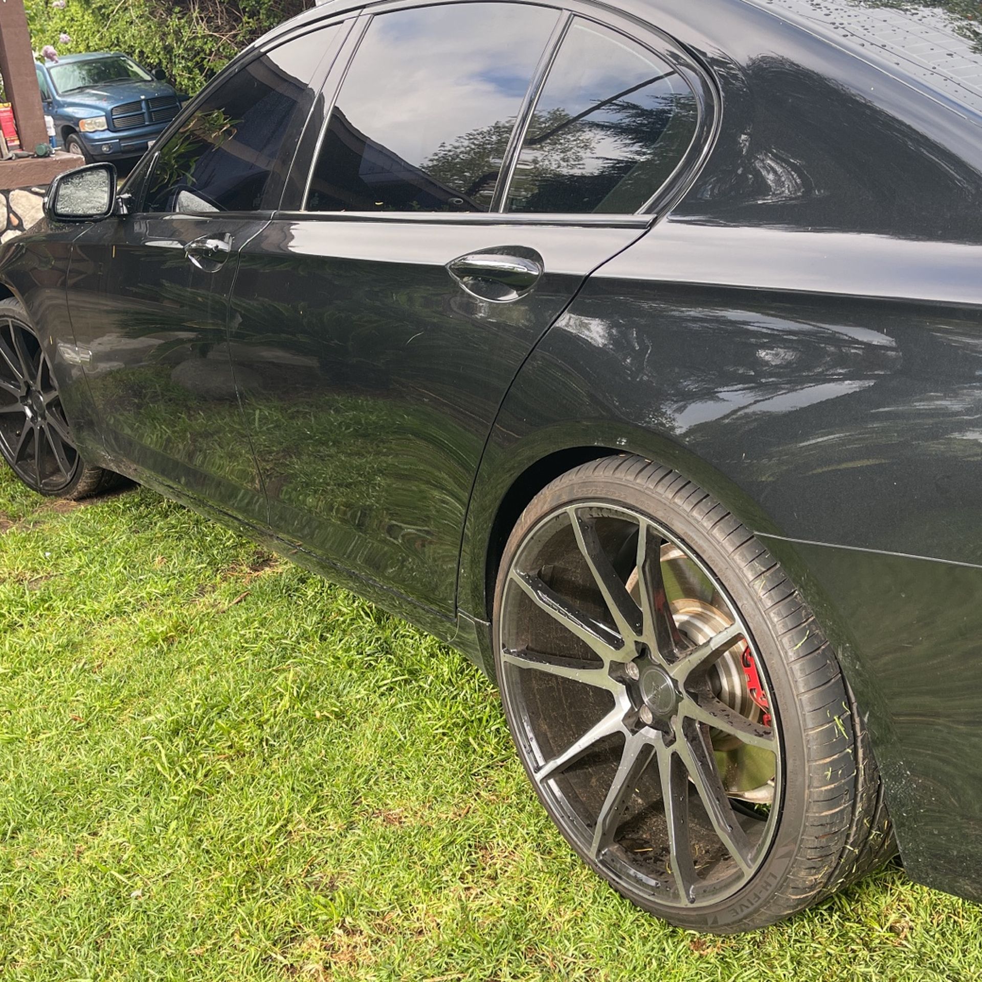 BMW 750I