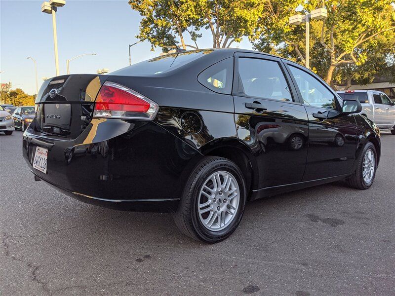 2010 Ford Focus SE