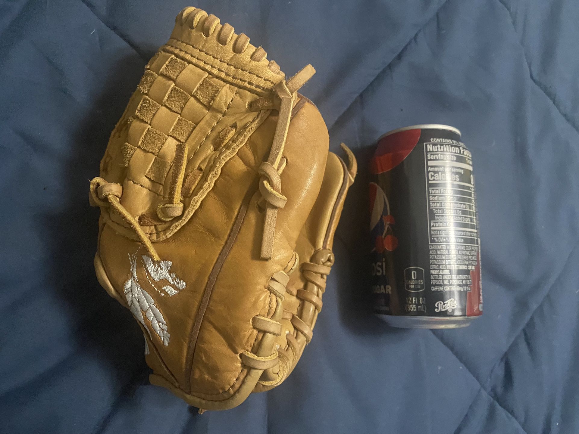 Nokona Child’s Baseball Glove 