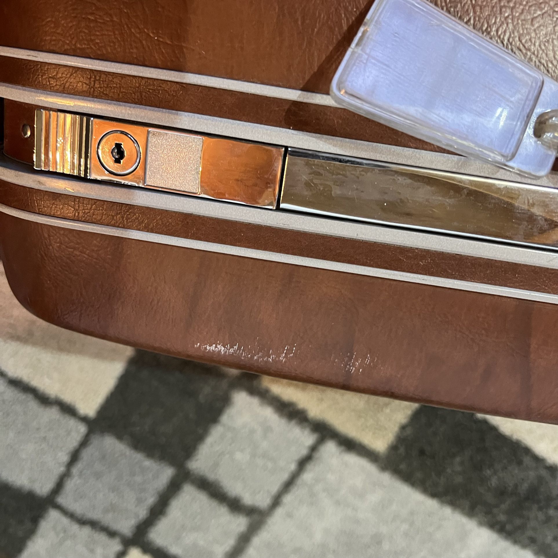 Samsonite Silhouette Vintage Hard Suitcase