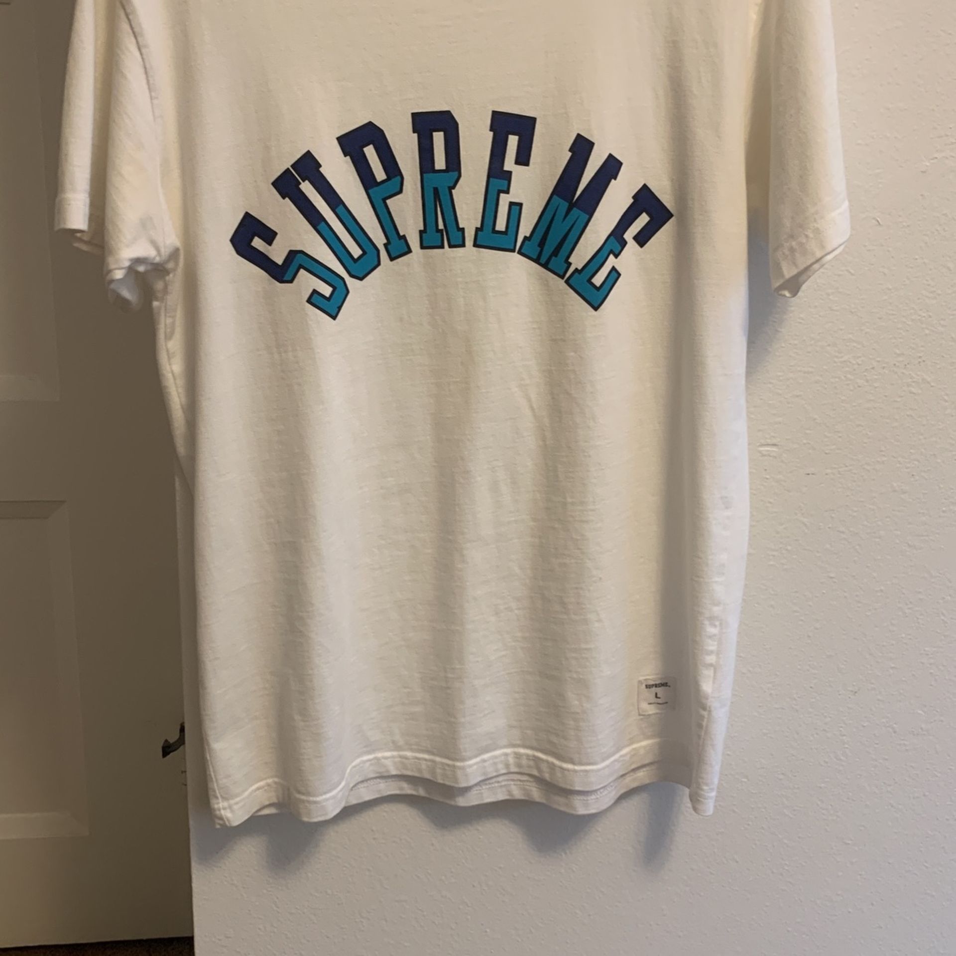 Supreme Tee