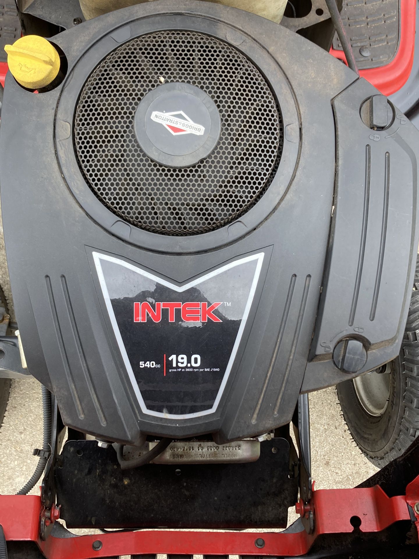 2019 Garage Kept Troybilt Bronco Tractor 42 Inch Riding Lawn Mower