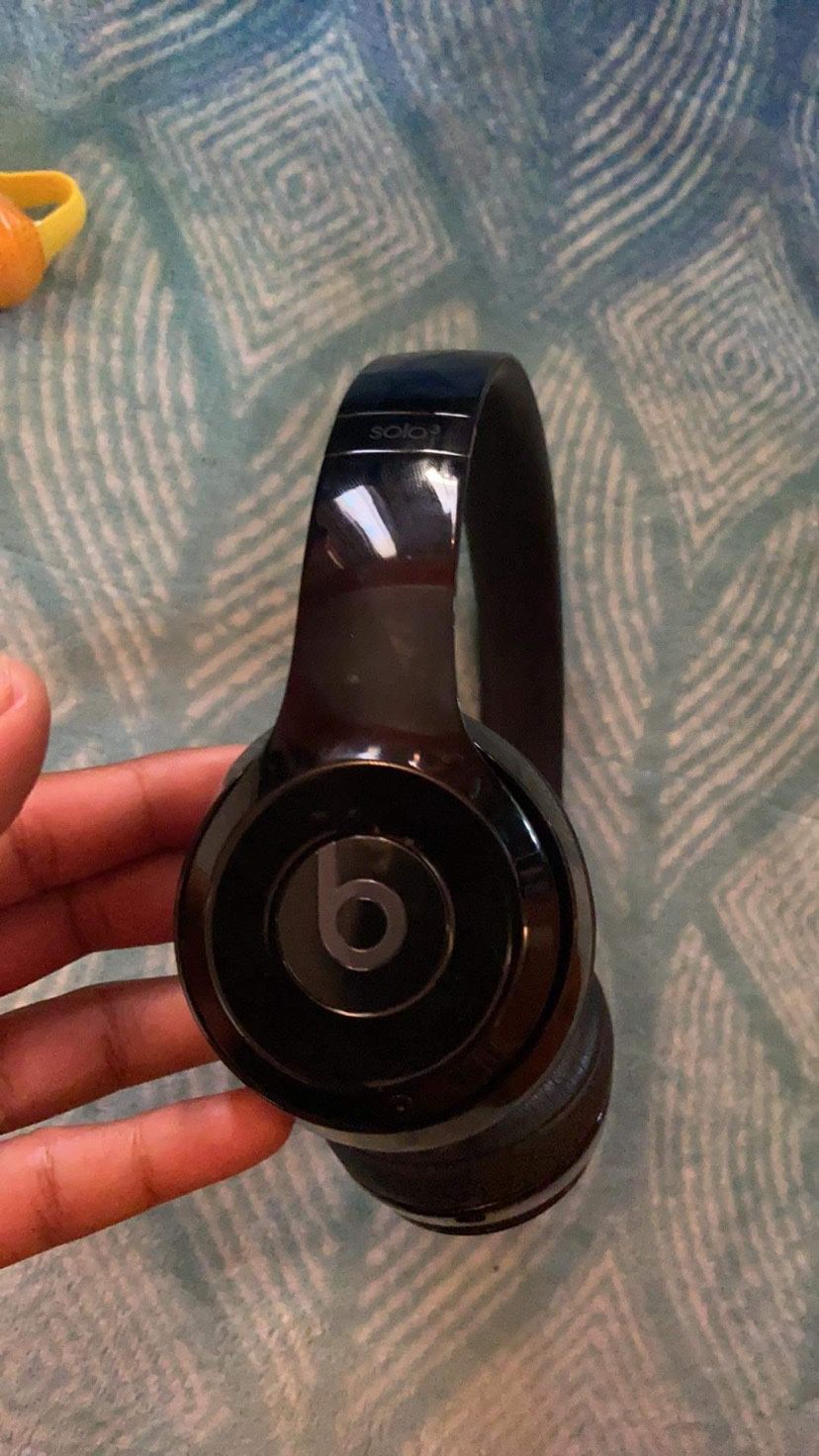 Beats Solo 3
