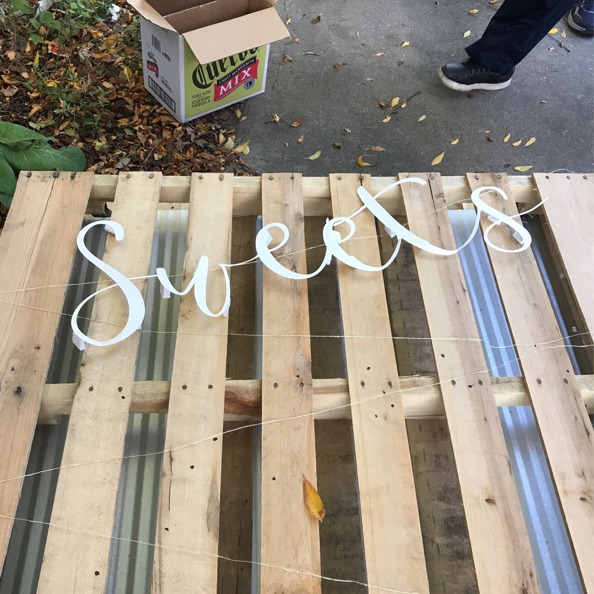 Sweets table sign