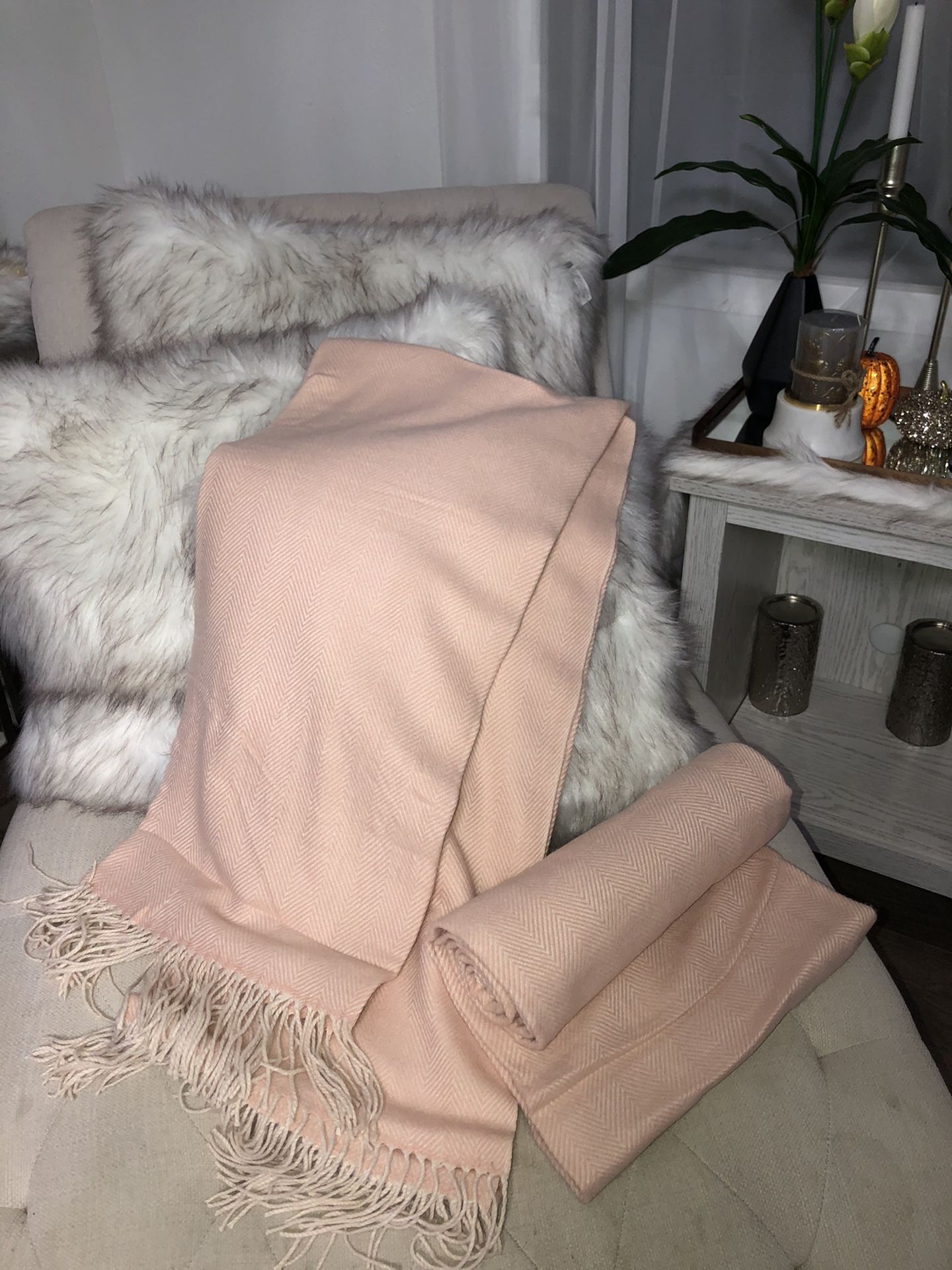 2 brand new throw blankets both for $40