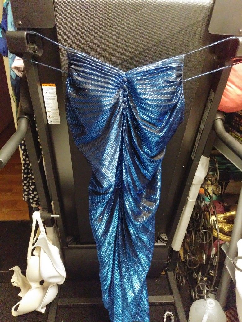 Beautiful Dress/gown Beautiful Deep Blue