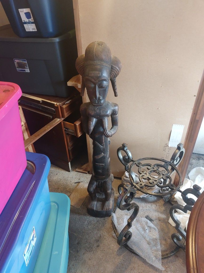 Fertility Statues
