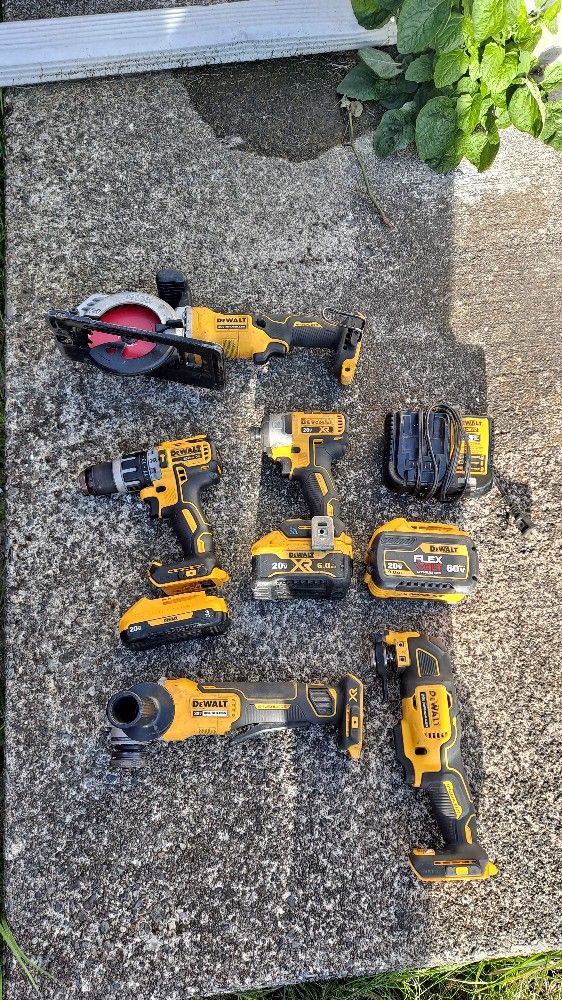 DeWalt XR 5 Tool Combo Kit