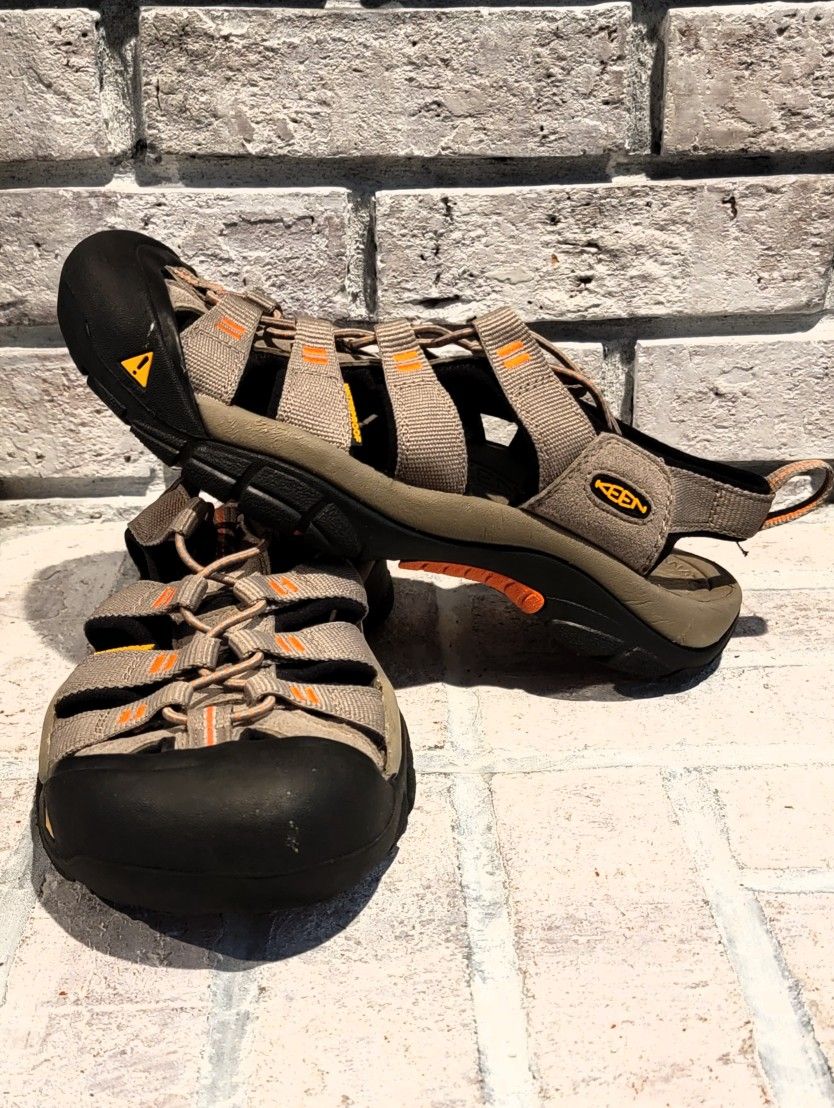 KEEN 1012203 Newport H2 Brindle Sunset Mens 8 Waterproof Hiking Sandals Shoes