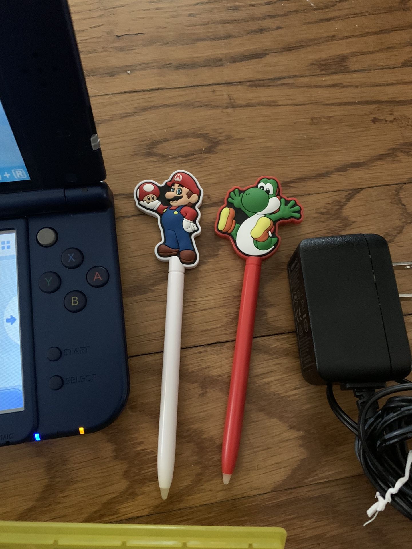 Nintendo 3ds XL Galaxy Bundle